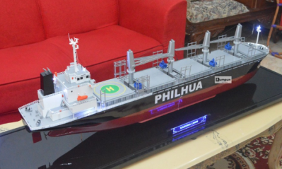 Miniatur Kapal Tanker Bulk Carrier Philhua