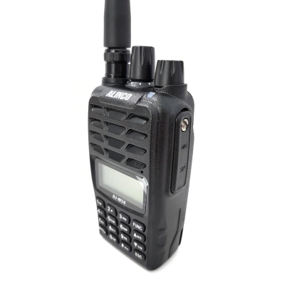 ALINCO DJ-W58 VHF FM Dualband Handheld Transceiver Radio