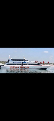 Daily fast boat to Penida & Lembongan