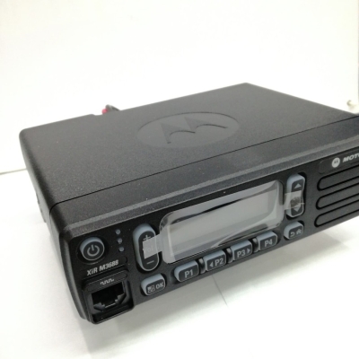 Radio Rig Motorola XiR M3688 UHF 40W Original dan Bergaransi