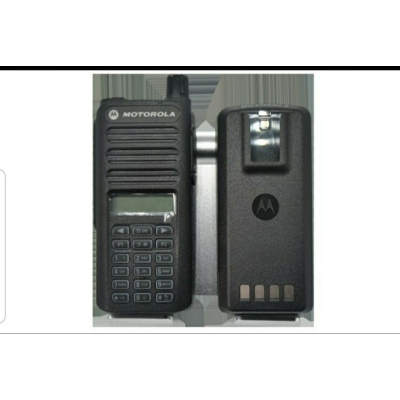 HT Motorola XIR C2660 Frek VHF/UHF - Handy Talkie