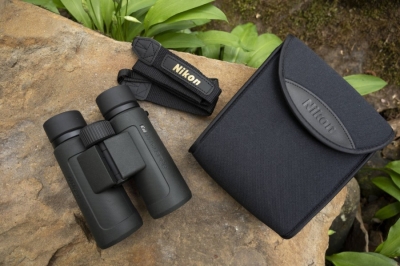Nikon Prostaff P3 10x42 Teropong Binoculars