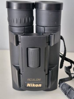 Nikon Aculon A30 10x 25mm Binocular Black